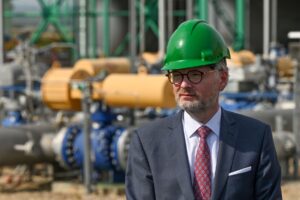 Do Česka pritieklo o 500 percent viac ruského plynu. Moralizovanie Fialu nie je pravdivé