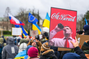 7 dní v kocke: Progresívni zúfalci pritvrdzujú. Tlačia na „slovenský majdan“