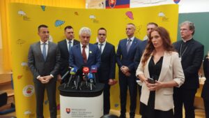 Štát chce riešiť problémy detí v rómskych komunitách. Tomáš predstavil tri opatrenia