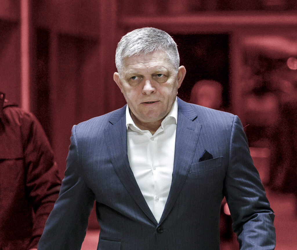 Na snímke predseda vlády SR Robert Fico (Smer-SD) prichádza na 71. rokovanie vlády SR v Bratislave 30. januára 2025. FOTO TASR - Dano Veselský