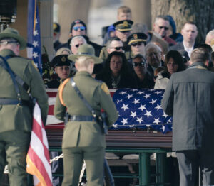 Členov transgender sekty v USA spojili so smrťou šiestich ľudí