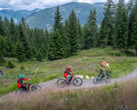 Prázdniny sú nepriateľom detí. Čo takto ich zrušiť?