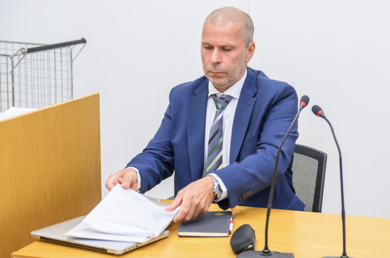 Exšéf polície Kovařík sa opäť postaví pred súd