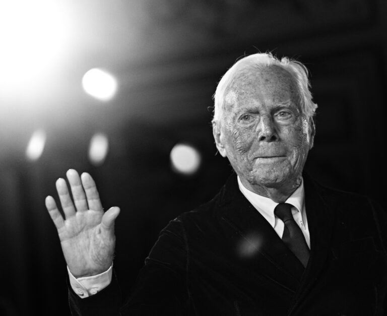 Giorgio Armani. Photo: JULIEN DE ROSA / AFP / AFP / Profimedia