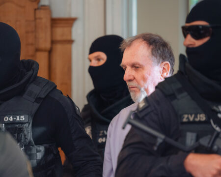 Ochrankári vypovedali na súde s Cintulom, na ich svedectvách sa zrejme podpísal čas