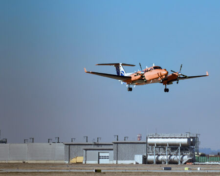 Pre spornú kúpu lietadla trestné oznámenie. Letové prevádzkové služby kontrakt obhajujú