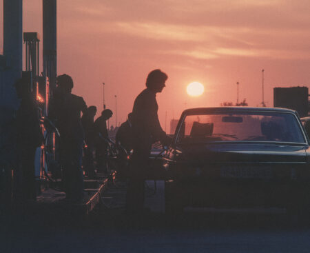 Motoristov čakajú zlaté časy, trpieť bude Rusko aj ropní obri na Západe