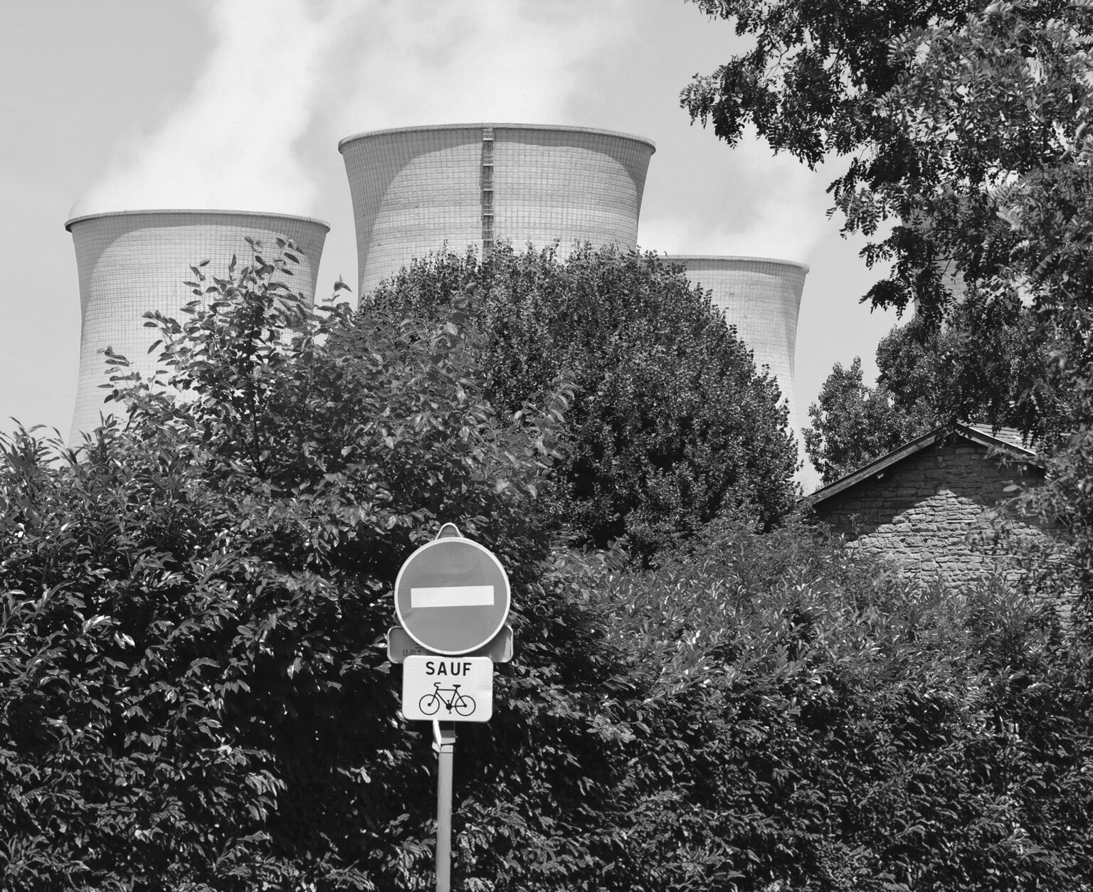 Bugey Nuclear Power Plant in Saint-Vulbas. Photo: Romain Doucelin/SOPA Images/LightRocket via Getty Images