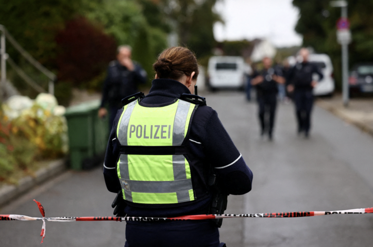 Neugewählte Bürgermeisterin in Westdeutschland mit Stichwunden aufgefunden. Foto: Leon Kuegeler/Reuters