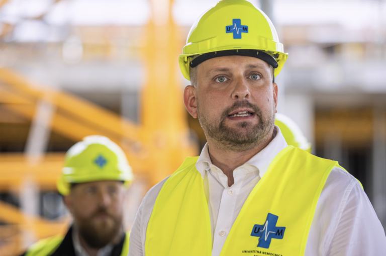 KDH žiada odpovede k výstavbe nemocníc pre nejasné financovanie