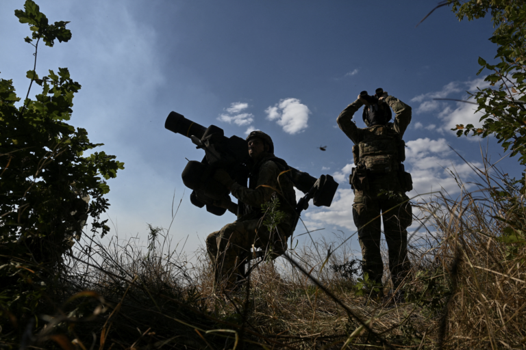 Ukrainische Soldaten. Foto: Stringer/Reuters