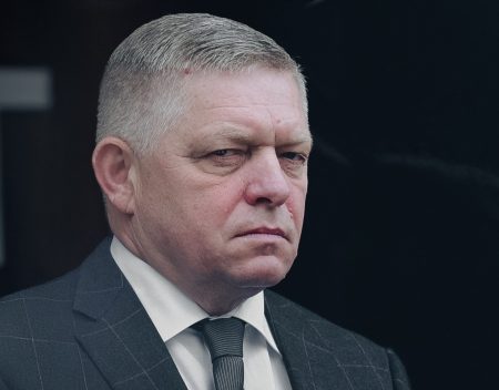 Ficova bitka o novelu ústavy sa končí nezáujmom o výhradu vo svedomí