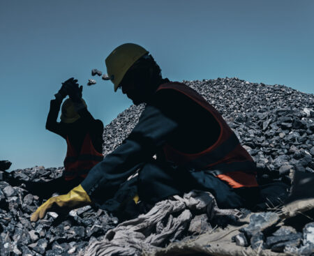 Das Pentagon investiert in die Gewinnung und Produktion seltener Erden - die Abhängigkeit von China bleibt