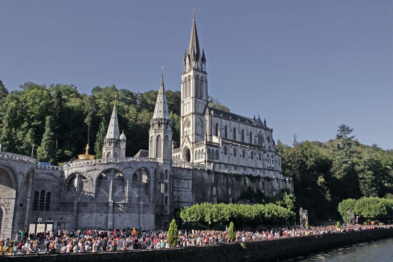 Bazilika rímskokatolíckej svätyne v Lurdoch. Foto: Zabulon Laurent/Abaca Press/ Profimedia