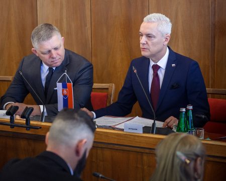 Zastaví Fico Hlas? Odchodom Ferenčáka by Huliak dostal silnejšie karty