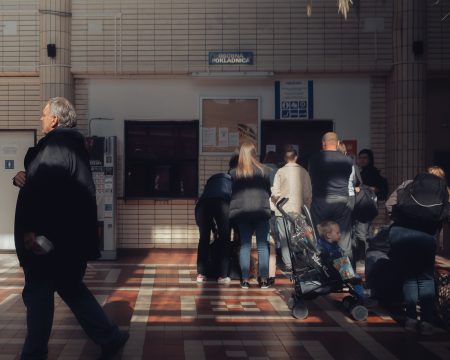 Lístky na vlak pred Vianocami ešte nekúpite. Českí dopravcovia už s predajom začali