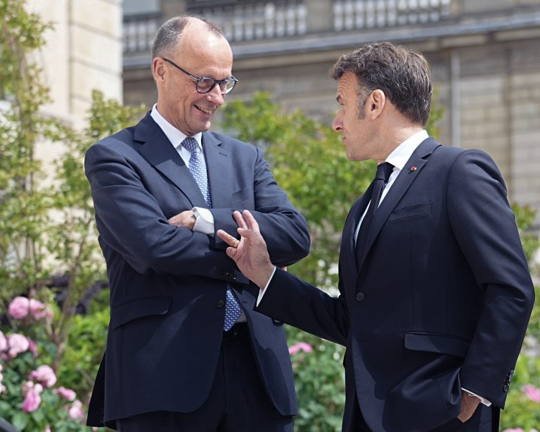 Friedrich Merz und Emmanuel Macron. Foto: Michael Kappeler-Pool/Getty Images