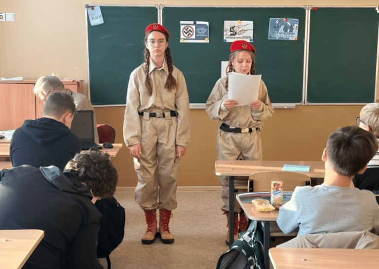 “Day Against Fascism and Terrorism” on November 8, 2024, School No. 50 in occupied Mariupol. Photo: VKontakte