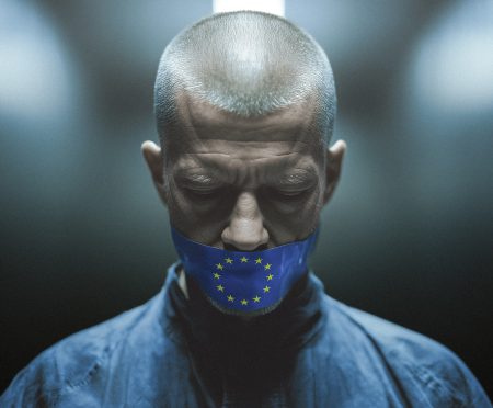 Európska komisia predstavila „demokratický štít“ na obranu pred dezinformáciami