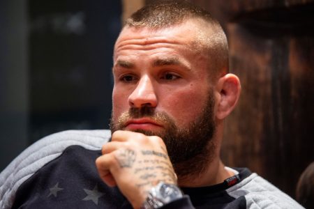 Vo Vémolovom dome zasahovala polícia pre drogy, žiadne však nenašla, tvrdí jeho advokát