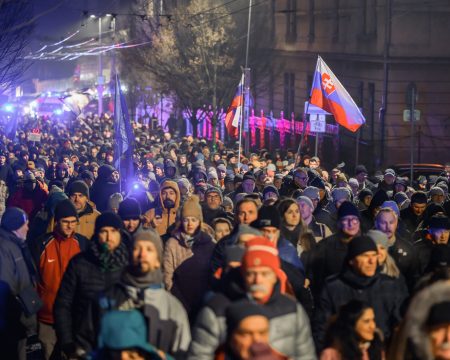 Postup vlády pri zmene Úradu na ochranu oznamovateľov označil Mazák za detinskú snahu o pomstu