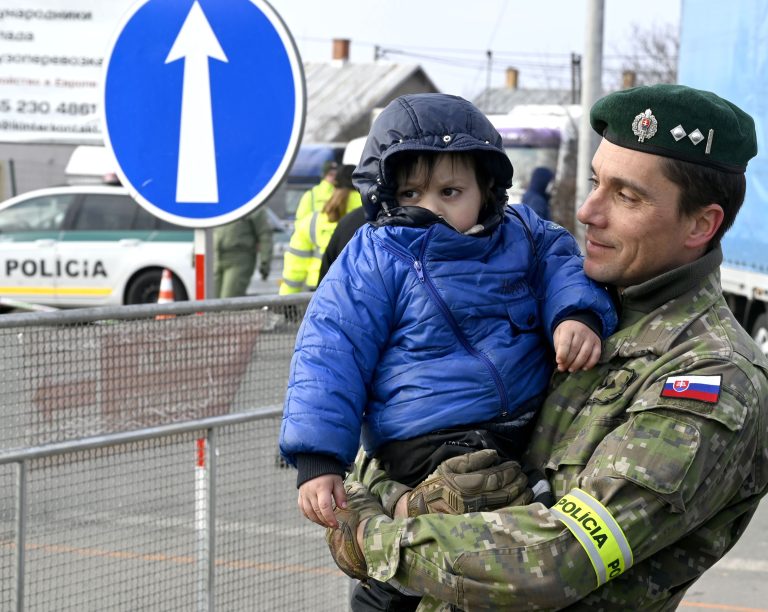 Slovensko predĺžilo útočisko pre Ukrajincov do marca 2027