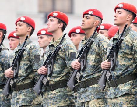 Neuer Wehrdienst "Österreich PLUS" vorgestellt: 10 Monate beim Heer, 12 Monate Zivildienst