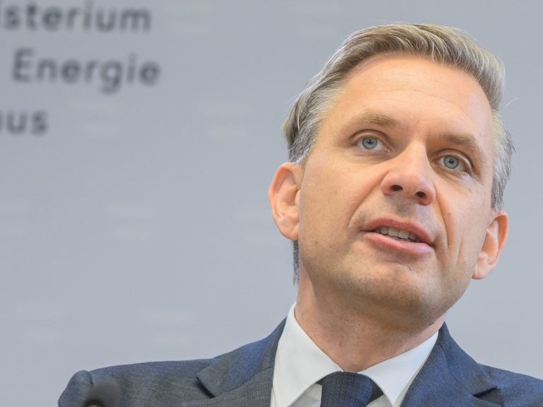 Nächste Regierungsausflug in die Ukraine: Nimmt Hattmannsdorfer Meinl-Reisinger mit?