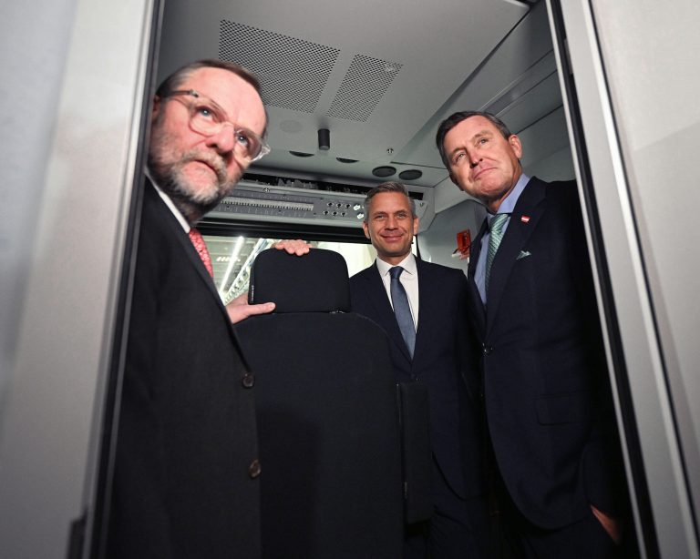 Sepp Schellhorn, Wolfgang Hattmannsdorfer und Peter Hanke. Foto: Helmut Fohringer/APA-Images/APA