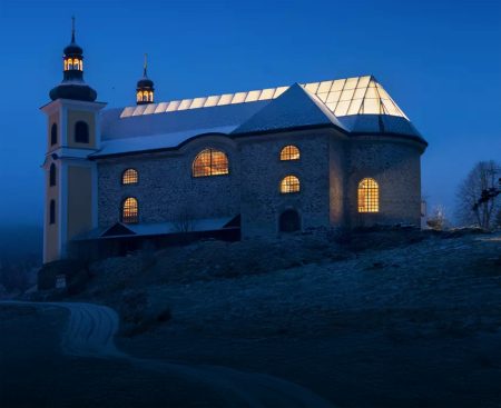 Svadba dvoch mužov v katolíckom kostole? Čo sa naozaj stalo v Neratove