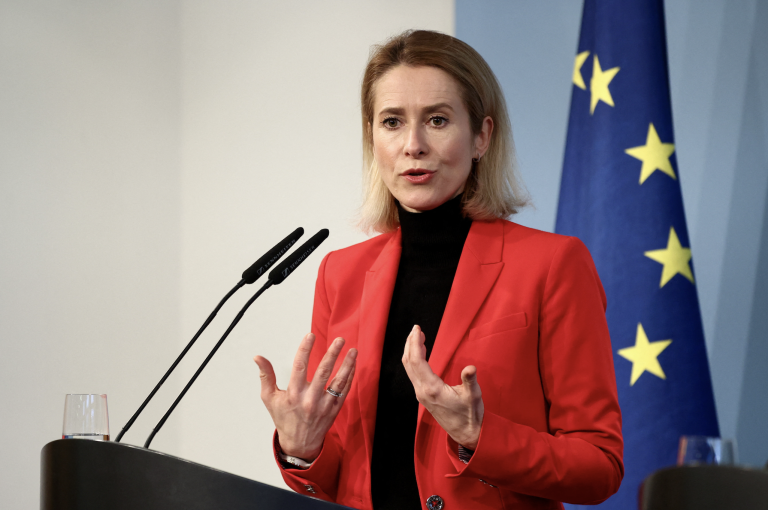 Kallasová: EÚ chce v pondelok prijať 20. balík sankcií proti Rusku