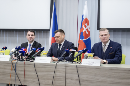 Taraba, Macinka a Turek chcú v EÚ presadzovať spoločné záujmy