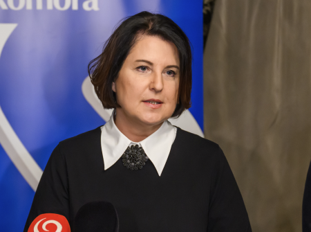 Súdna rada žiada zrušiť trestný čin ohýbania práva