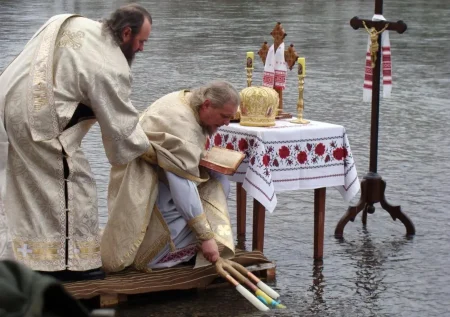 „Trojkráľová voda“ je mocnou zbraňou proti Zlému