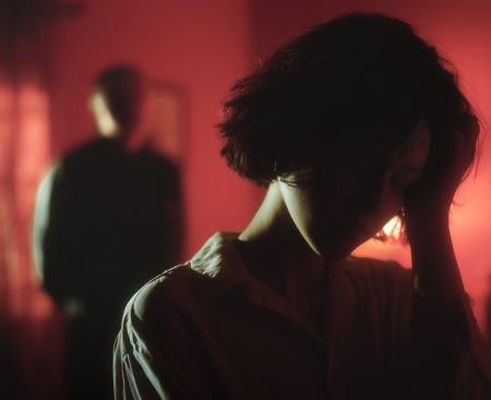 Opfer häuslicher Gewalt können an gleichen Hirnschäden leiden wie Sportler