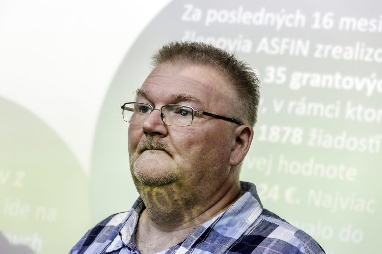 Zajac víta kontroly neziskoviek, no varuje pred ich zneužitím