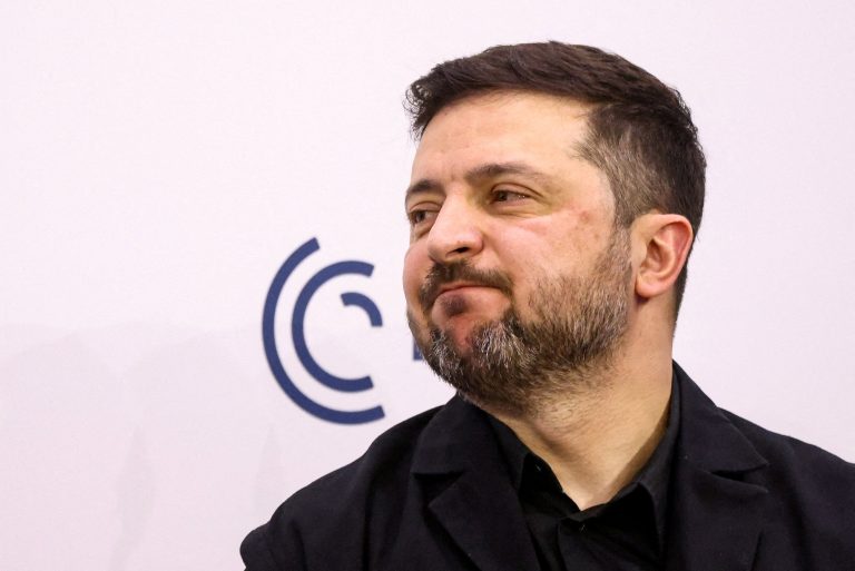 Zelenskyj uvalil sankcie na ruské loďstvo aj zbrojárske firmy