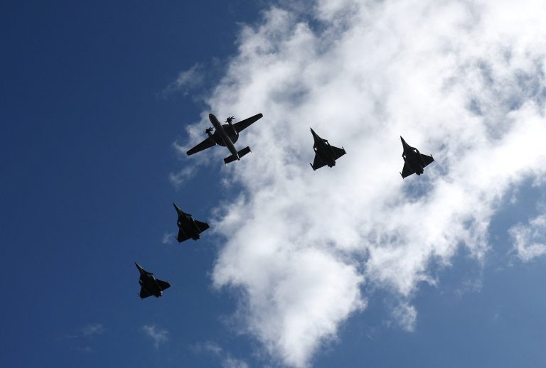 Ruské lietadlá pri Aljaške. USA a Kanada reagovali okamžite