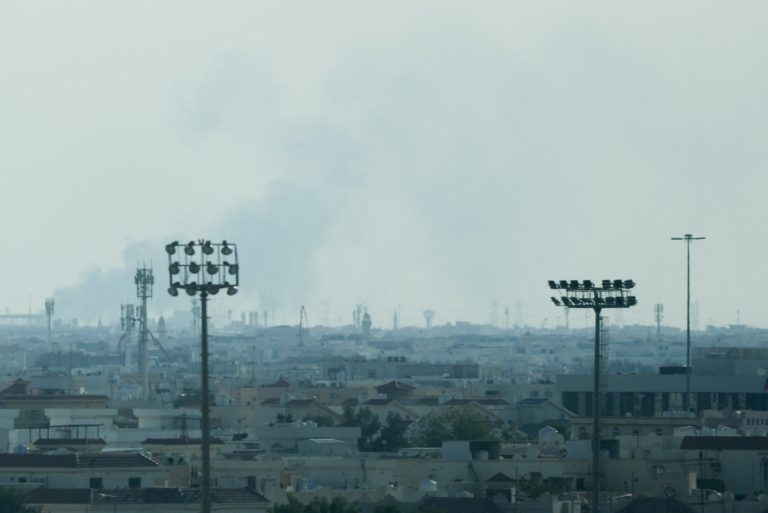 Iránsky minister obrany a veliteľ gárd sú zabití, uviedli zdroje