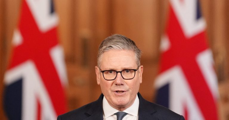 Starmer: Britské sily zasahujú na Blízkom východe