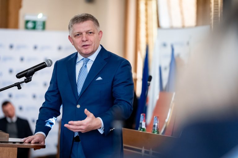 Fico: Útok na Irán je dôkazom totálneho rozkladu svetového poriadku