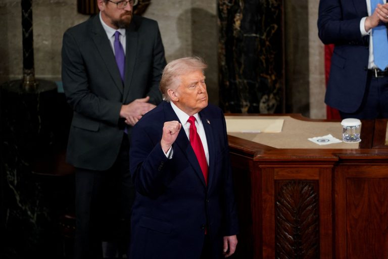 Trumpov útok na Irán mení rovnováhu pred samitom s Čínou