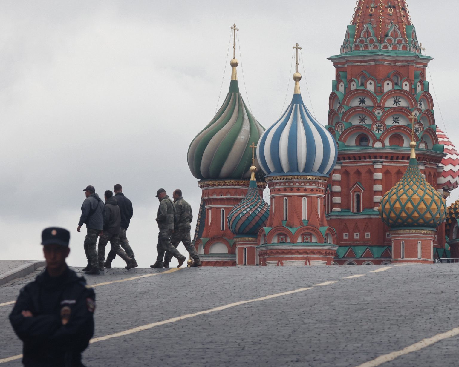 Russia’s war-driven growth masks mounting fiscal and structural pressures beneath the surface. Photo: Contributor/Getty Images