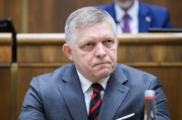 Fico: V kauze Mýtnik si počkajme na definitívne rozhodnutie súdu