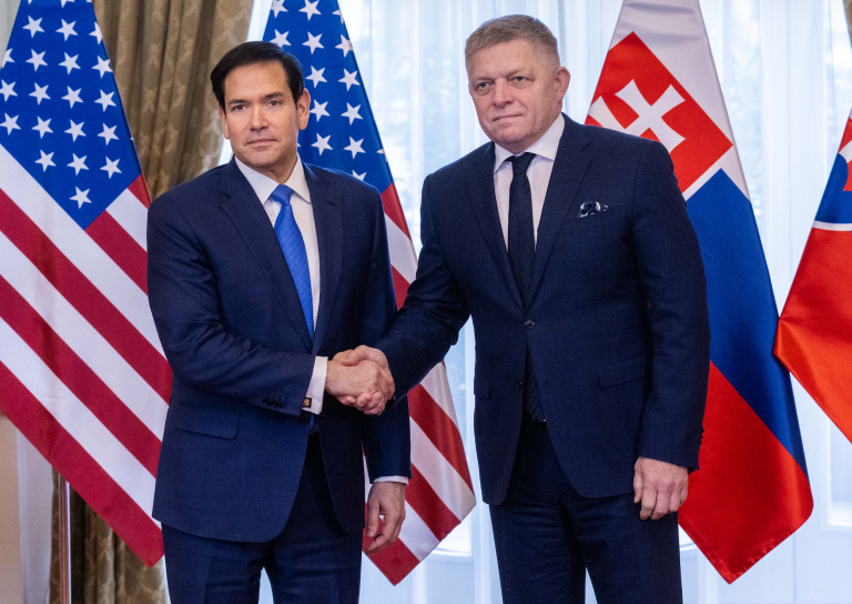 Marco Rubio a Robert Fico. Foto: Jakub Kotian/TASR