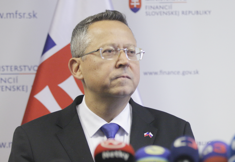 Pre záujem o štátne dlhopisy pridal minister ďalšie milióny