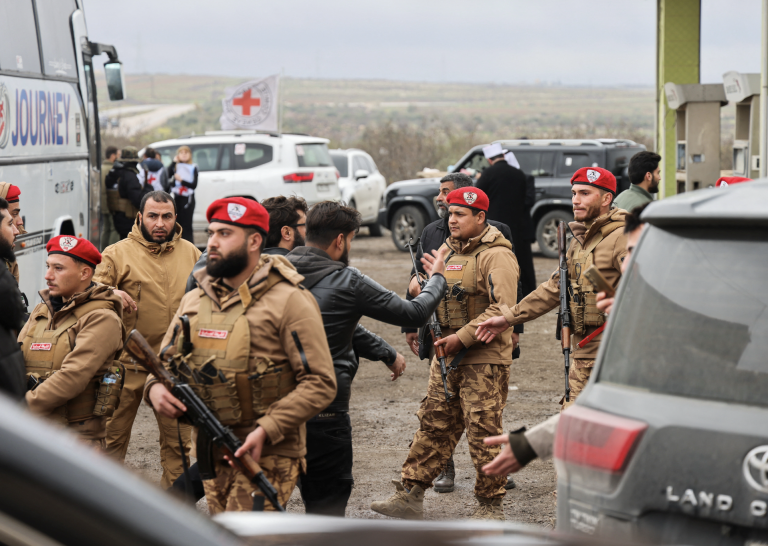 WSJ: Z tábora v Sýrii utiekli tisíce osôb vrátane členov ISIS