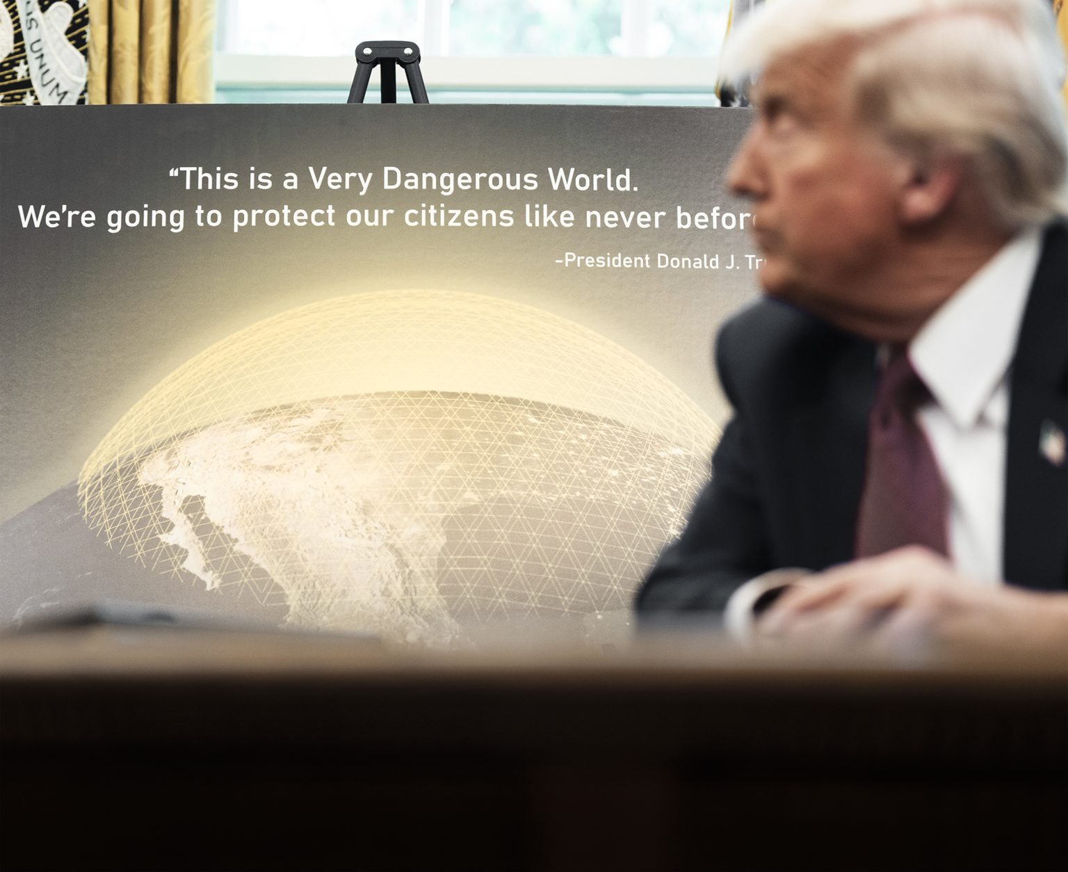 Prezident Trump predstavuje protilietadlový raketový systém „Golden Dome“. Foto: Chip Somodevilla/Getty Images