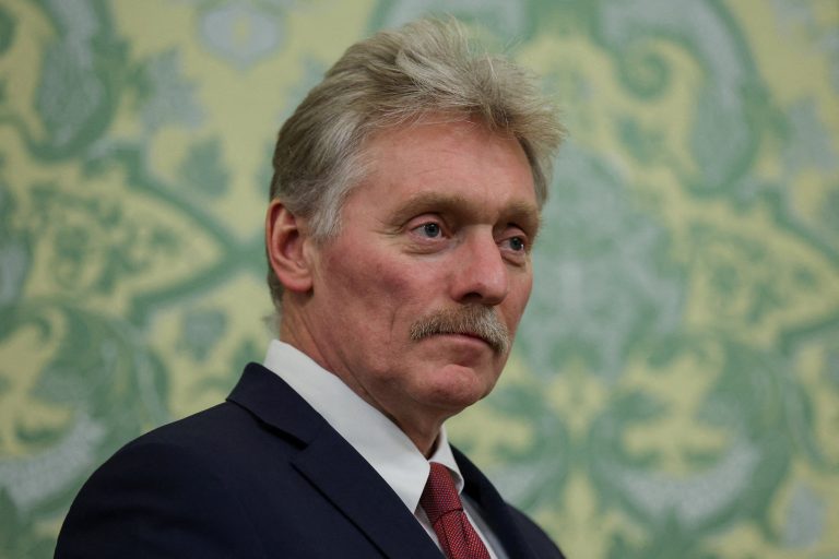 Peskov: EÚ by si odstavením ruského LNG sama škodila