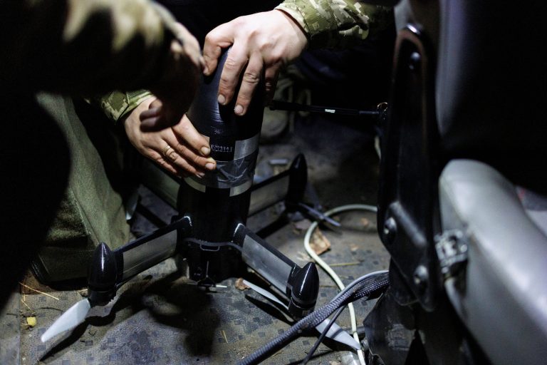 Milióny z českej zbierky na drony pre Ukrajinu preveruje polícia